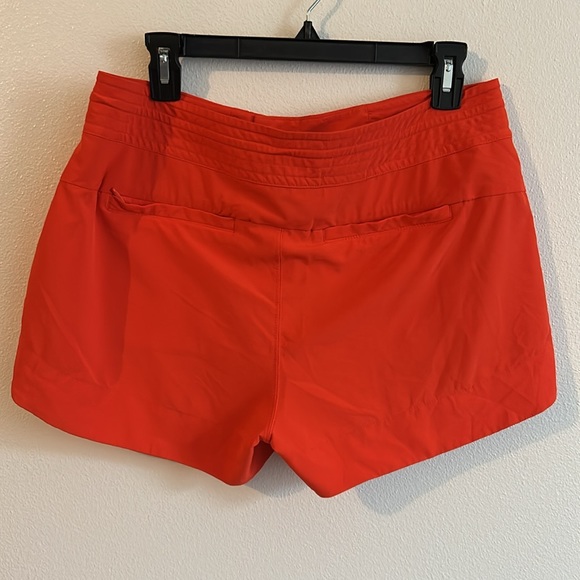 Athleta Women Orange Tie Waistband Snap Zipper Front 4 zip Pockets Shorts.Size:8 - Picture 5 of 8